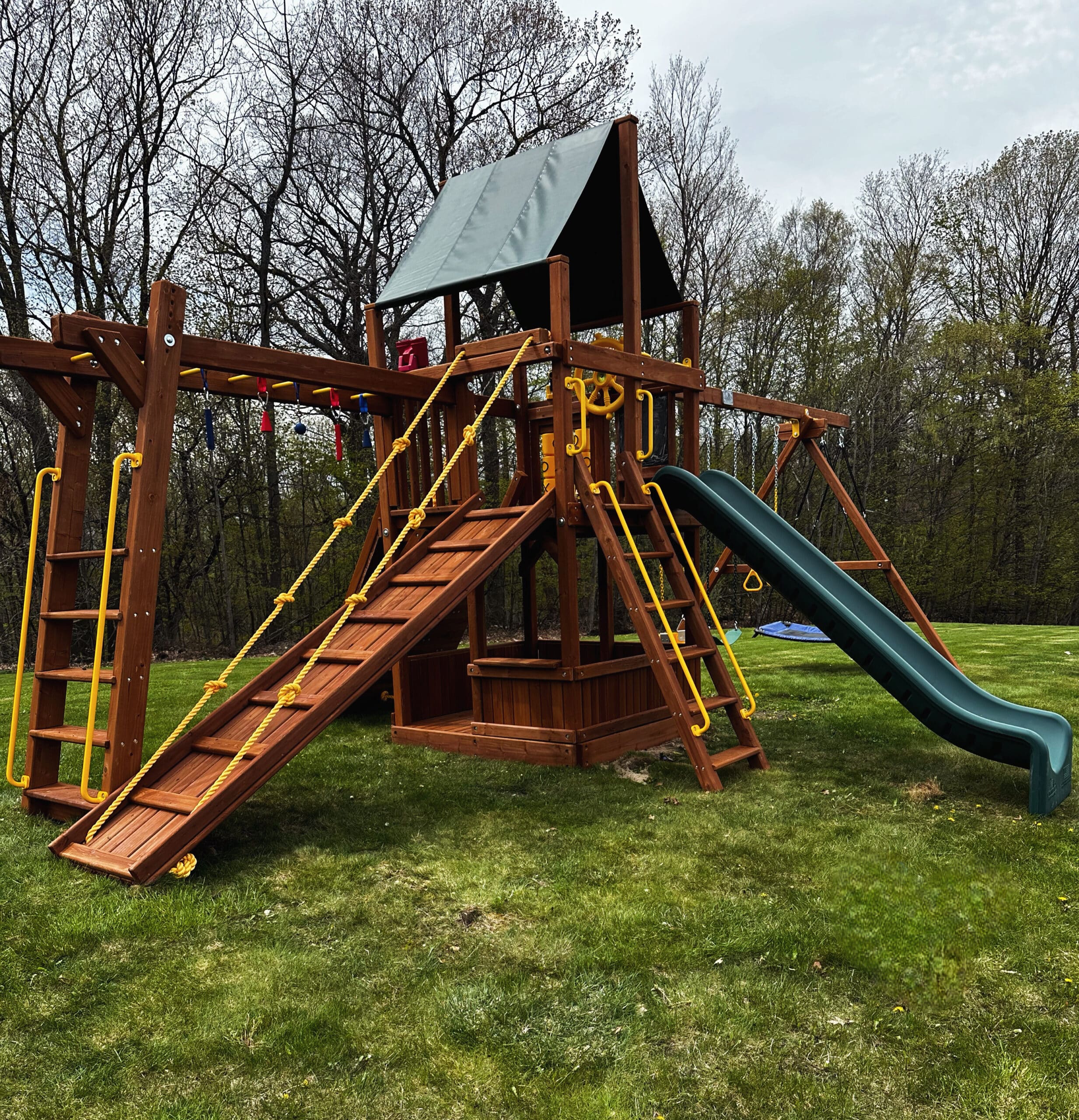 Backyard Safe Playset